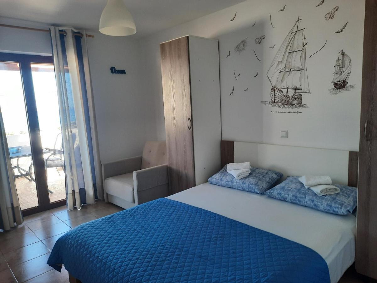 Morska Vila Apartment Vir Buitenkant foto
