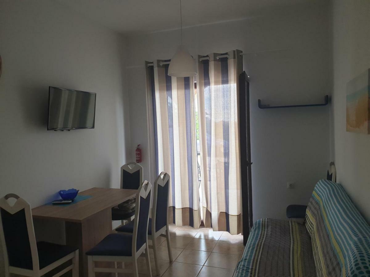 Morska Vila Apartment Vir Buitenkant foto